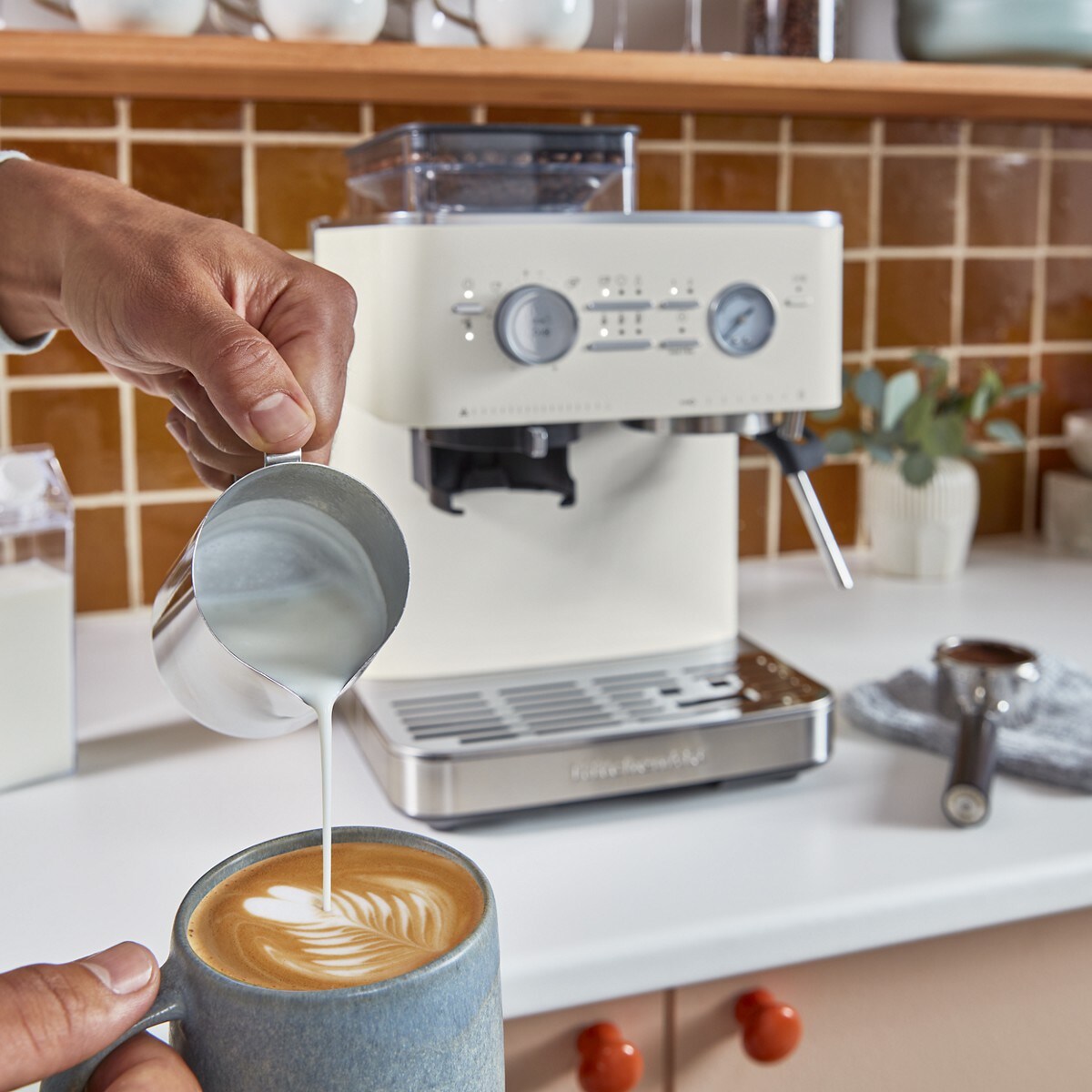 Semi Automatic Espresso Machine with Burr Grinder - Porcelain White - Image 9