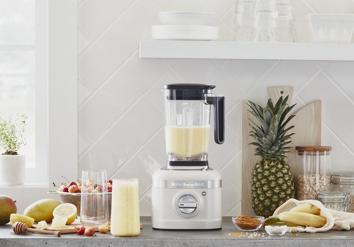 K400 Variable Speed Blender with Tamper - Milkshake - Image 6